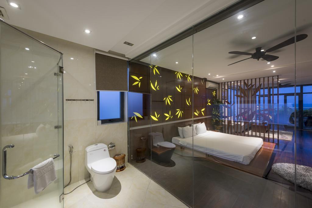 Sea Flower Hotel Da Nang Exterior photo
